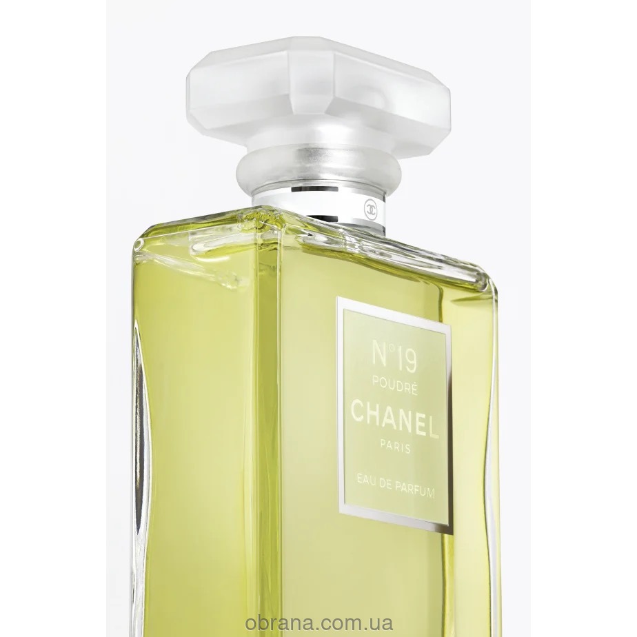 N°19 POUDRÉ Chanel
