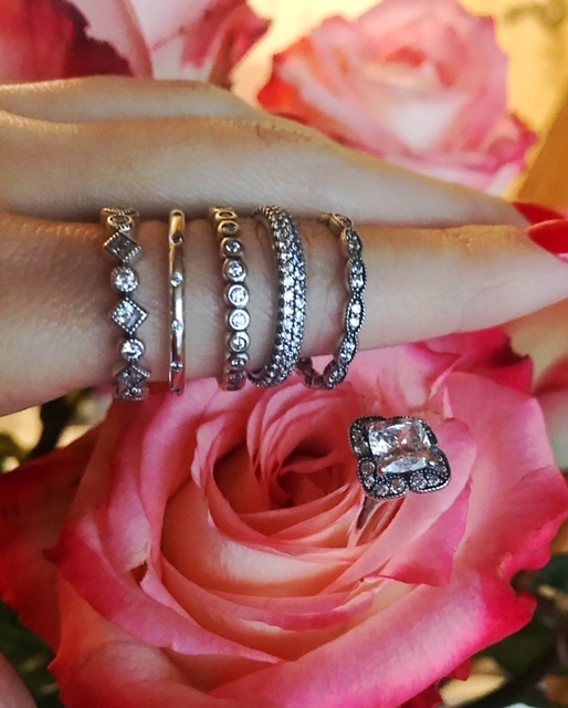 Кольцо Pandora 190909CZ image 0