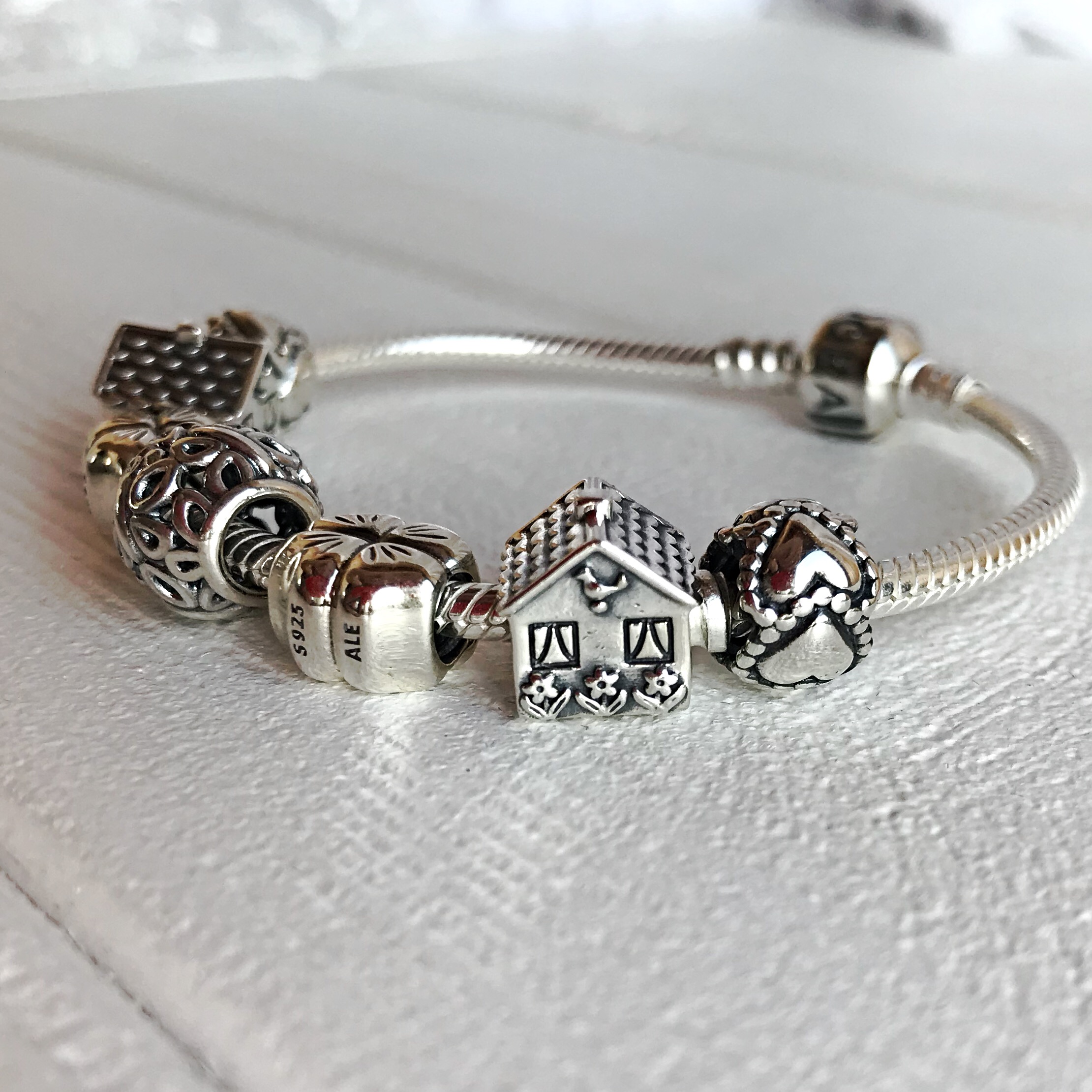 Рідний будинок 791267 Pandora image 0