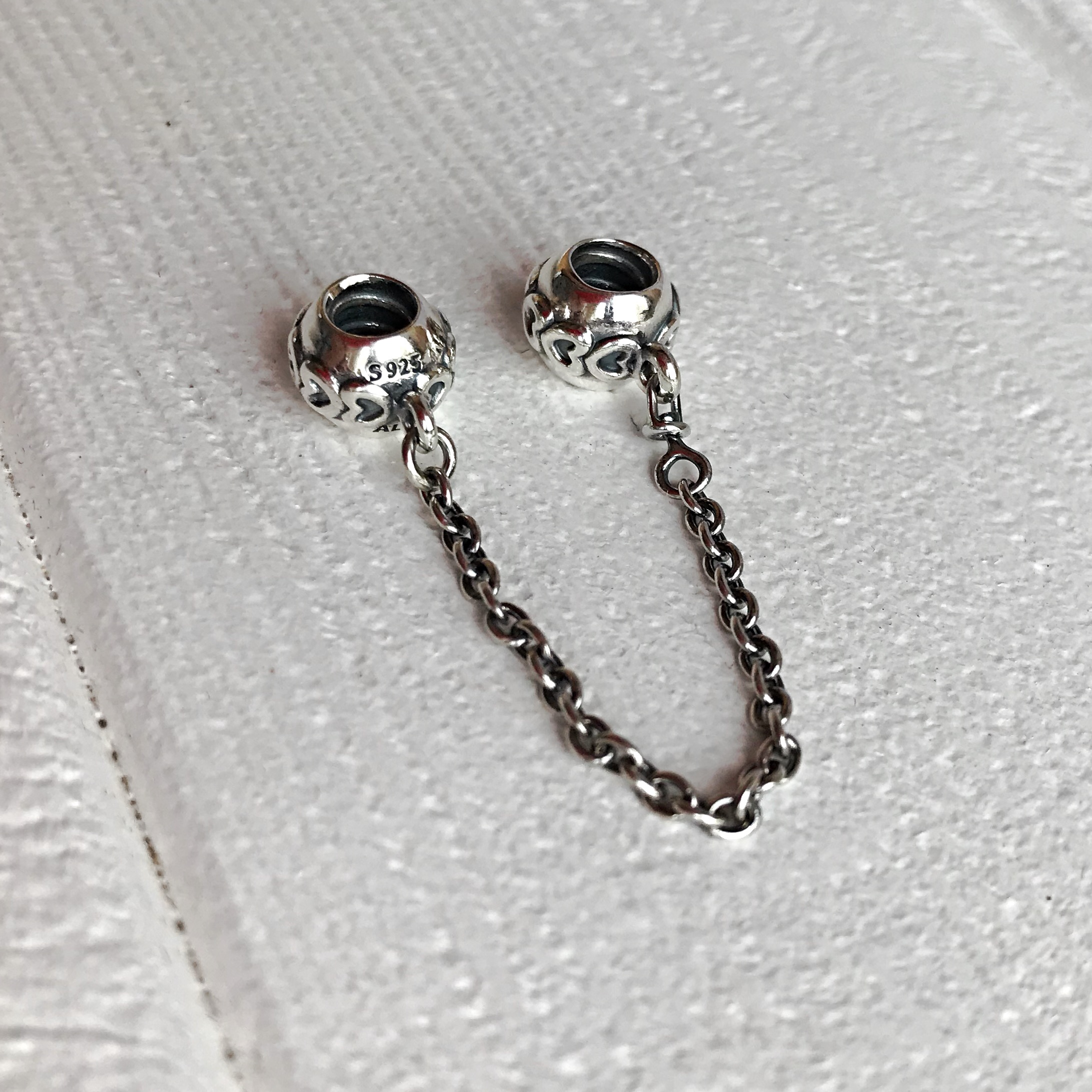 Защита сердечки 791088 Pandora image 0