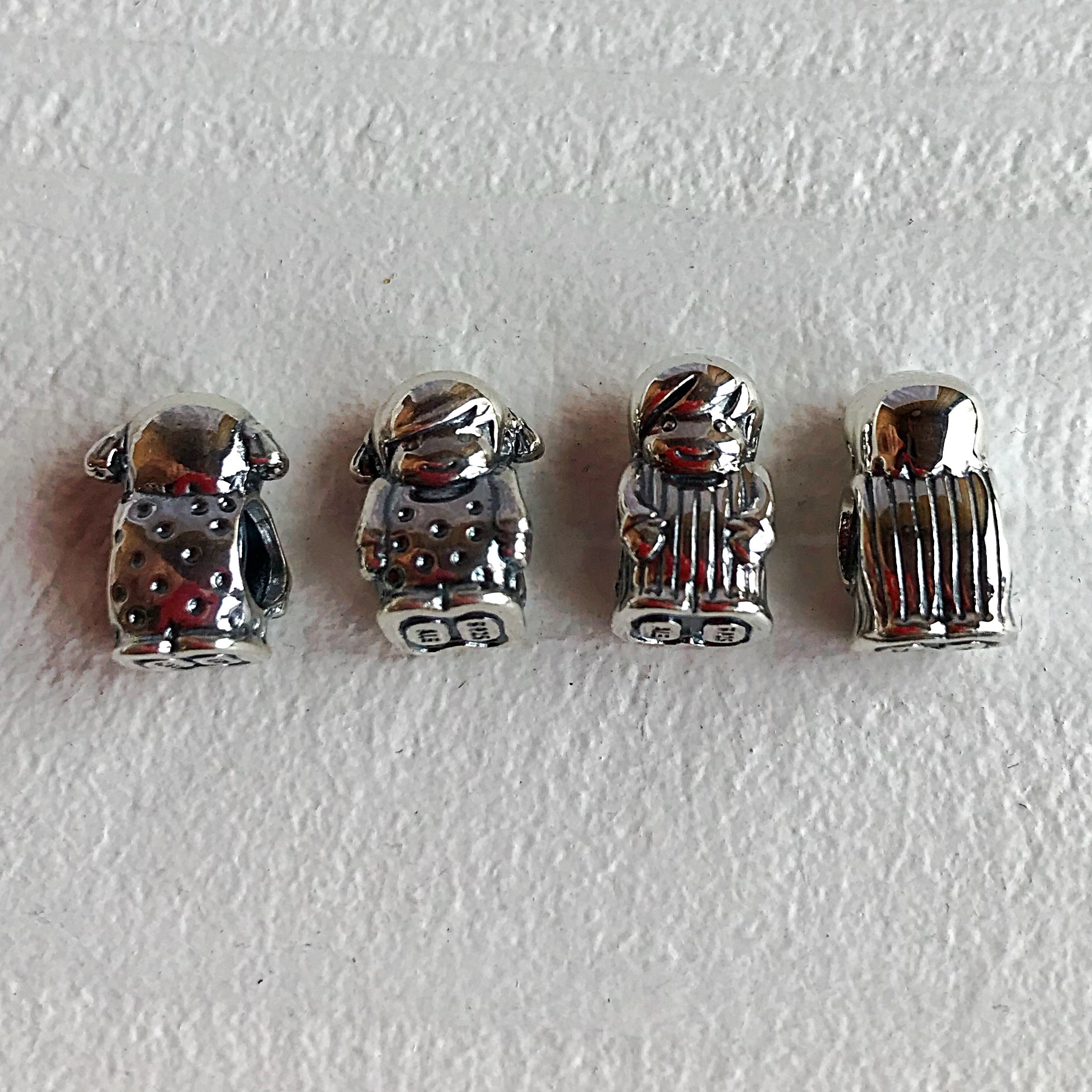Прекрасний юнак 791530 Pandora image 0