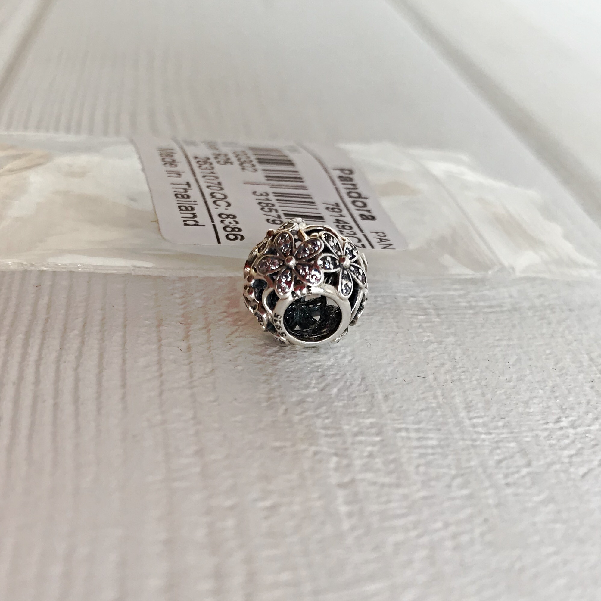 Шарм Ромашки на лузі 791492CZ Pandora image 0