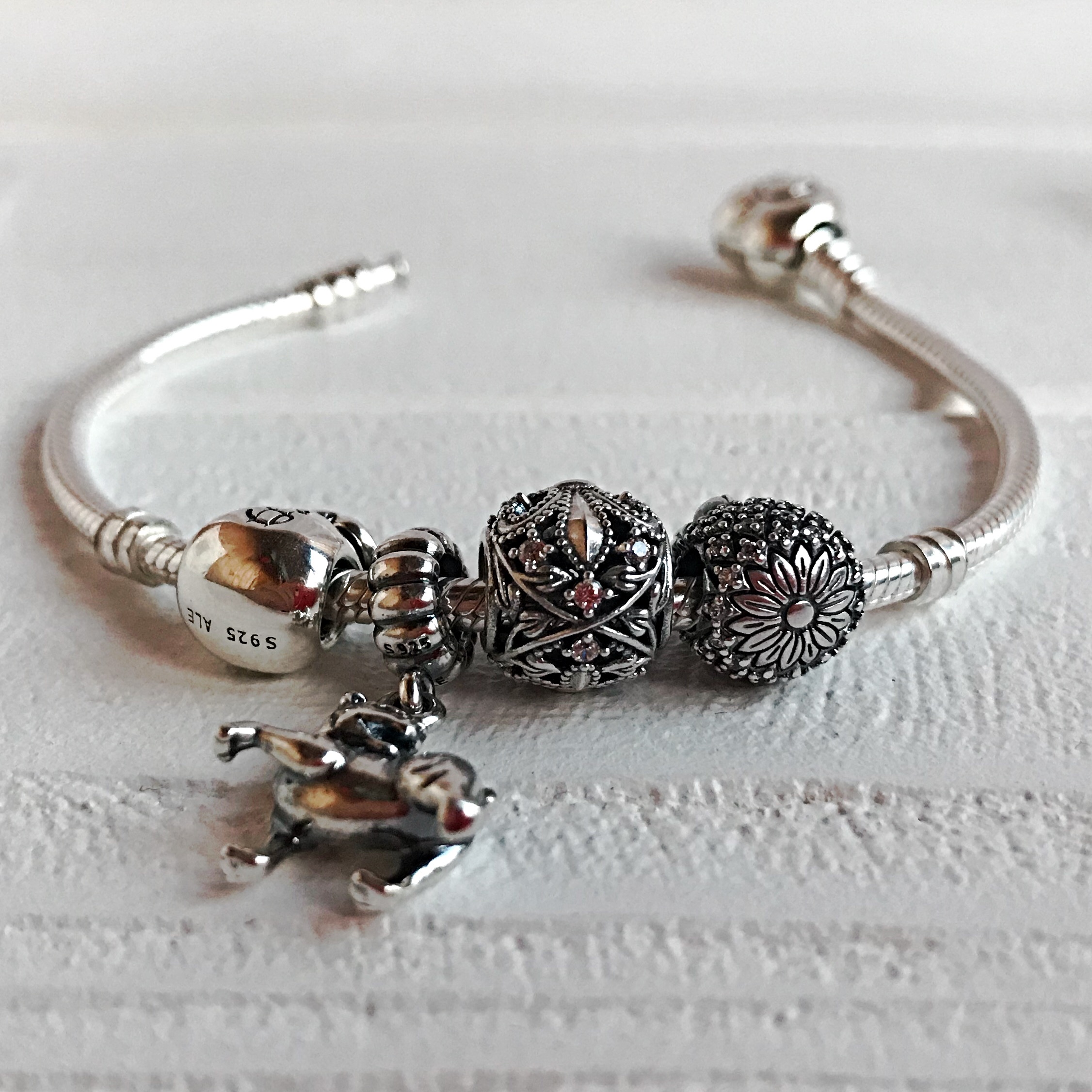 Шарм Геральдическая лилия 791378 Pandora image 0