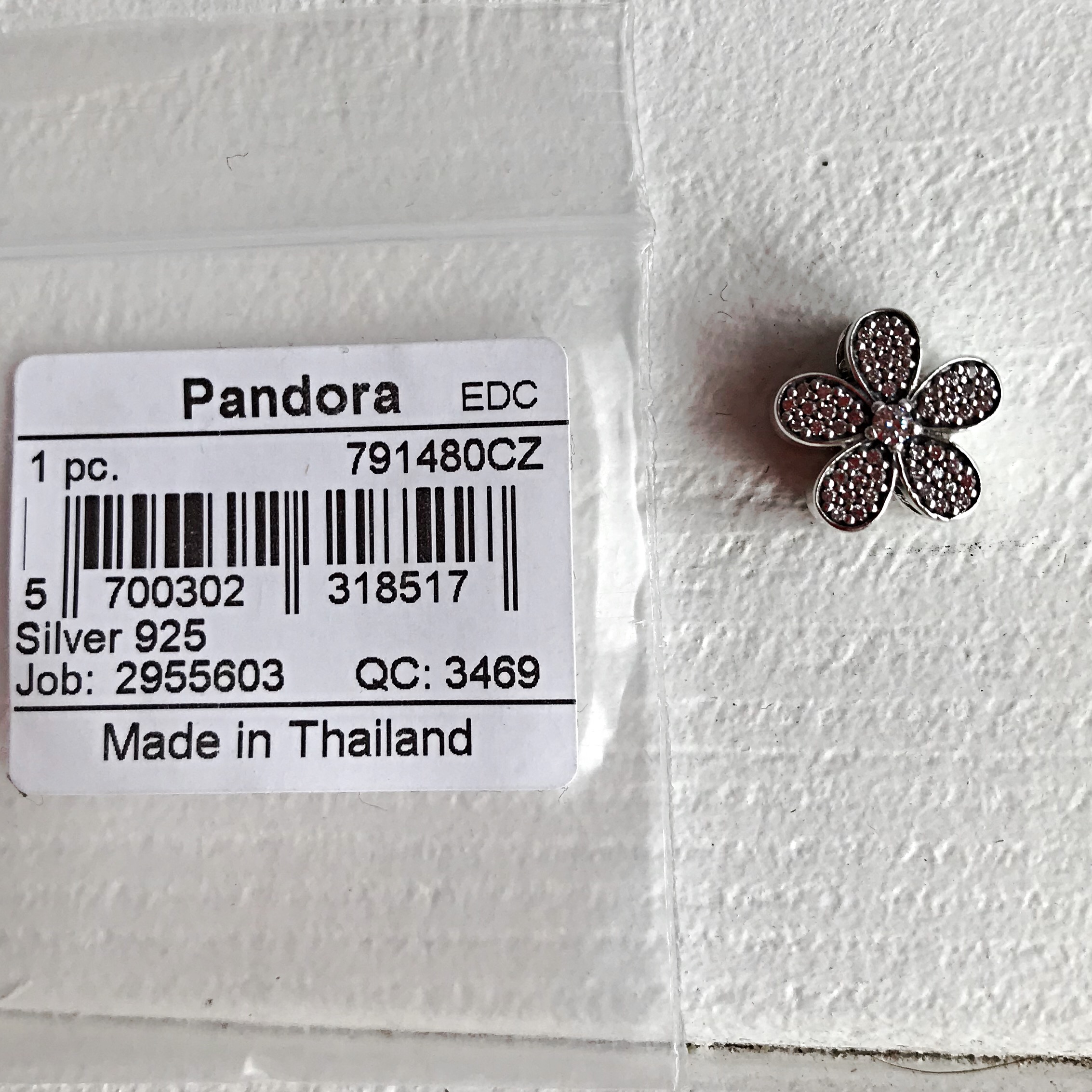Сверкающая ромашка 791480 Pandora image 0
