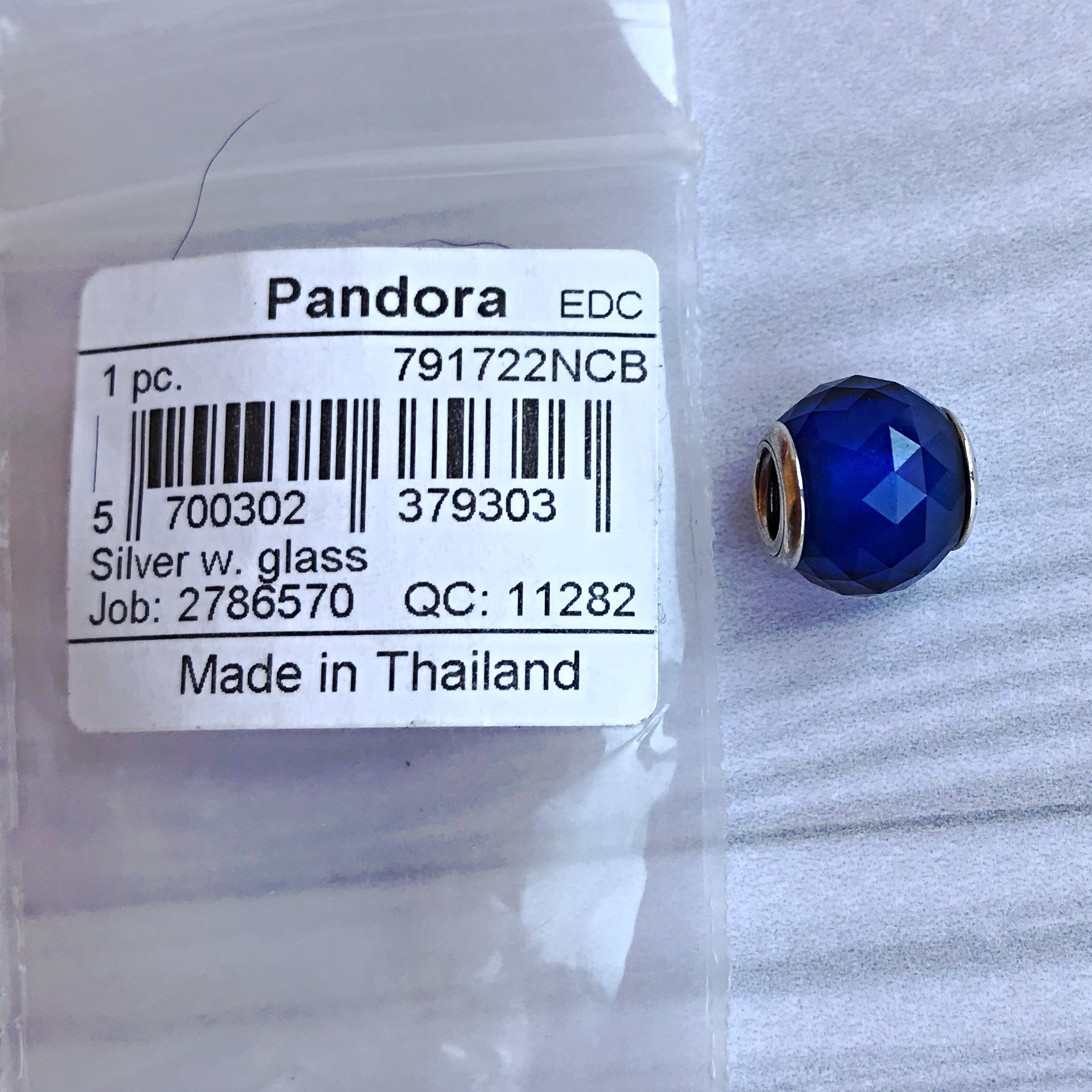 Огранований кристал синього кольору 791722NCB Pandora image 0