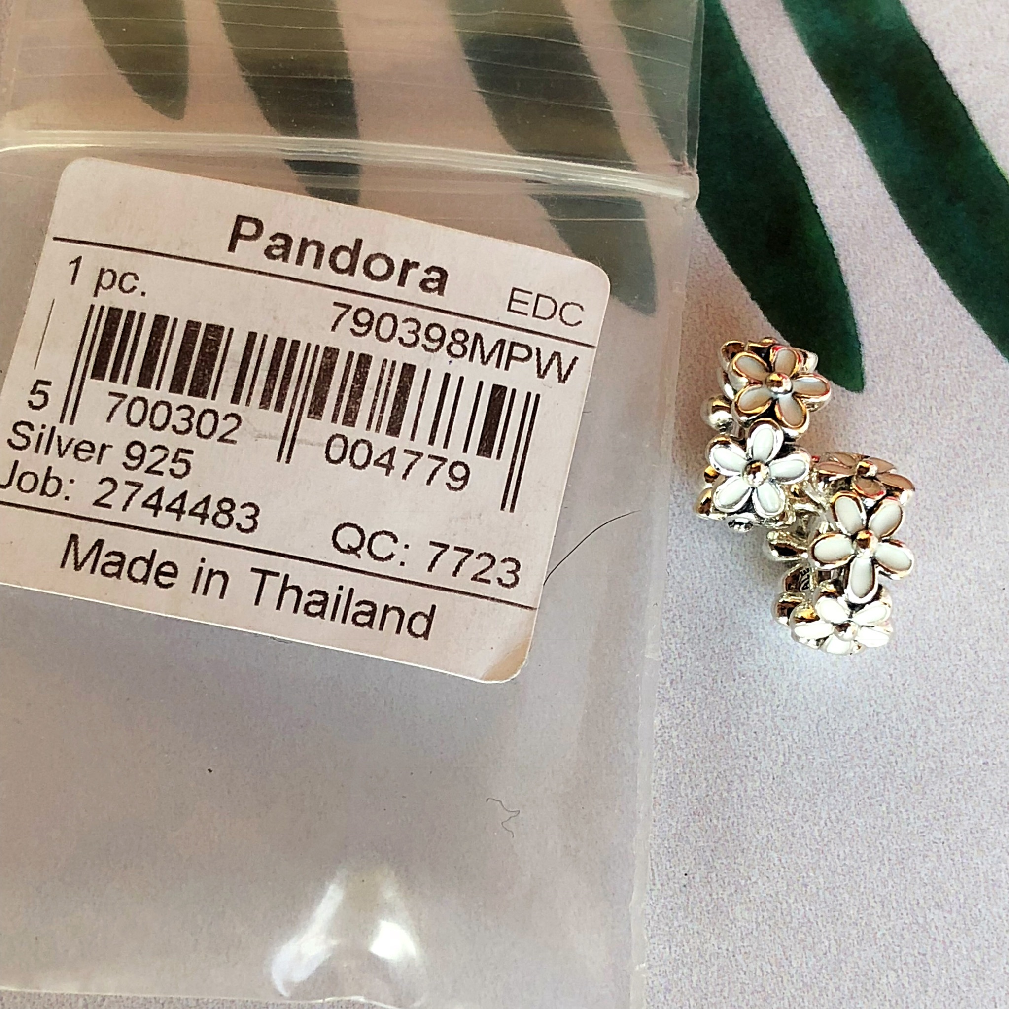 Разделитель очаровательные маргаритки 791495 Pandora image 0
