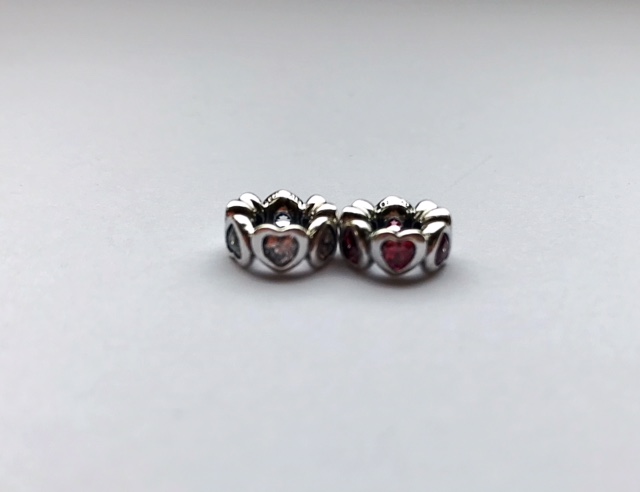 Разделитель Сияющее сердце розовый 791252CZS Pandora image 0