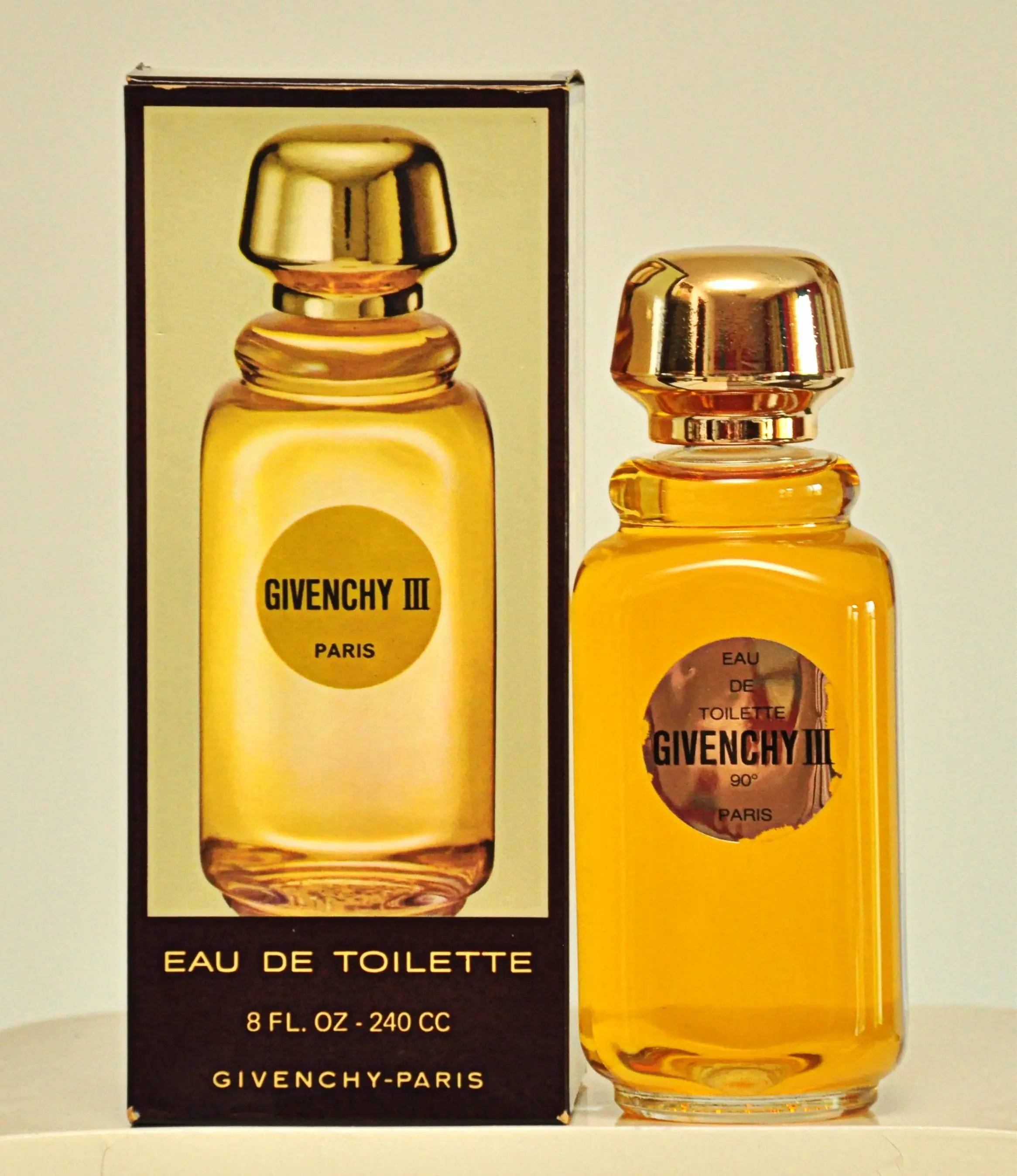 Givenchy III Givenchy Знятість
