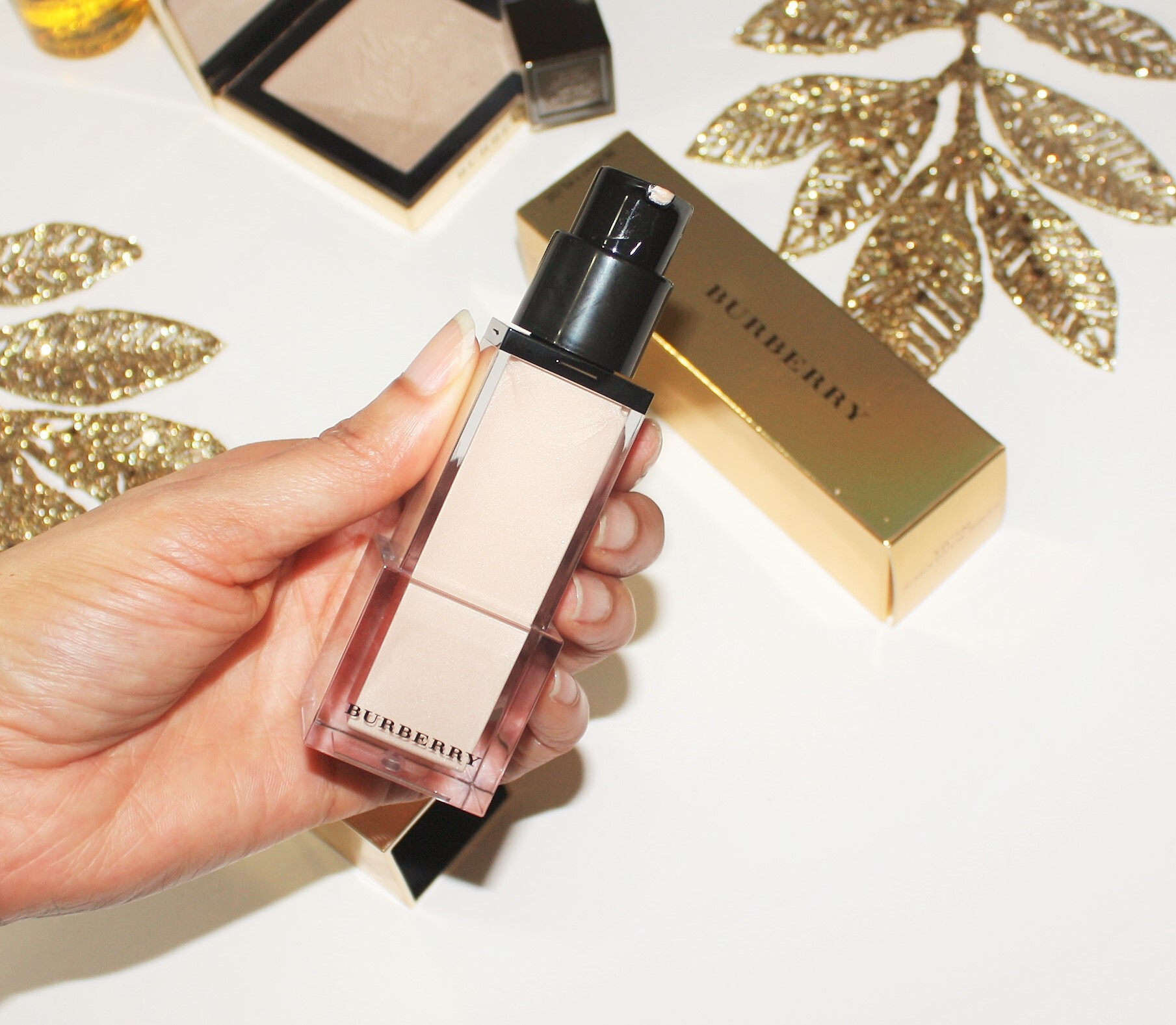 Burberry bare glow Blonde Radiance