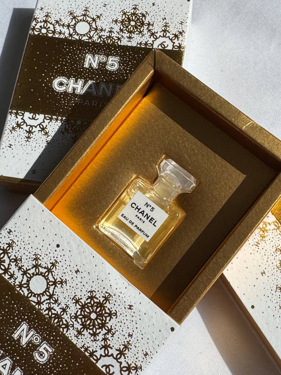 Миниатюра 1,5ml mini біла