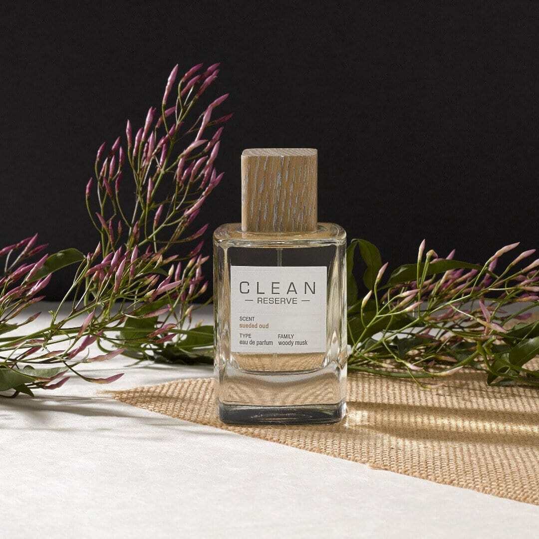 Sueded Oud Clean