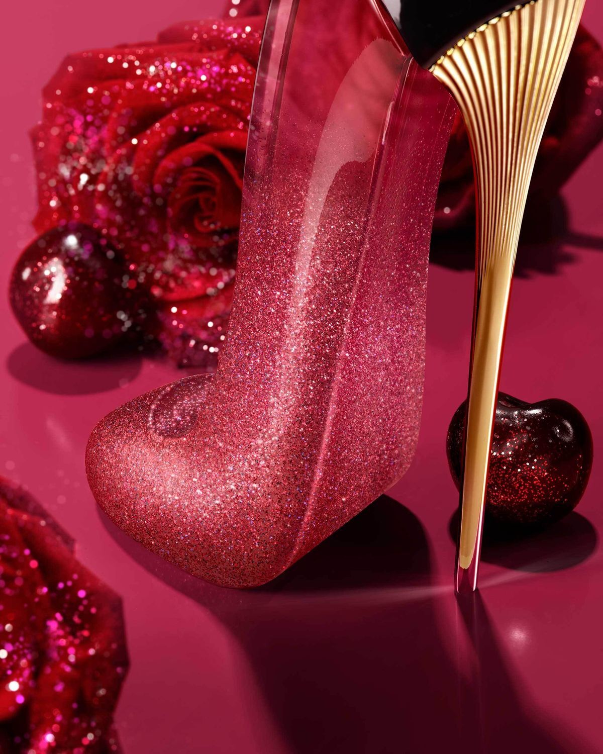 Very Good Girl Glam Carolina Herrera