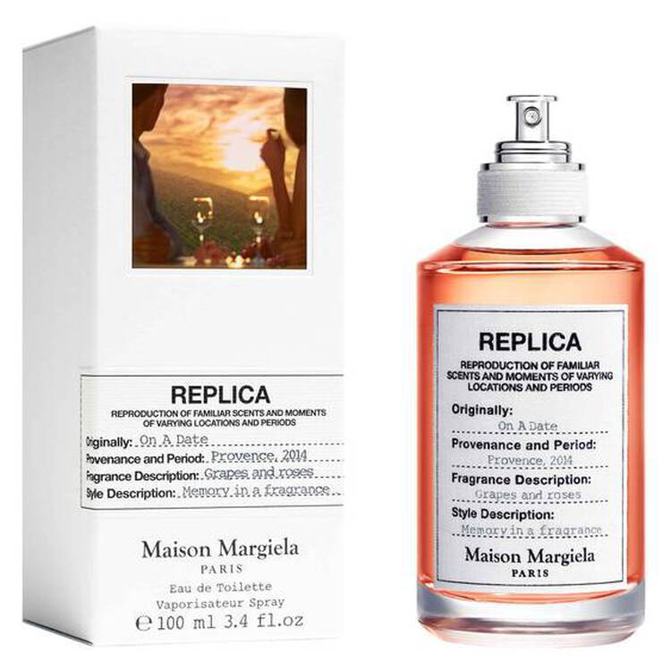 Replica On A Date Maison Martin Margiela image 0