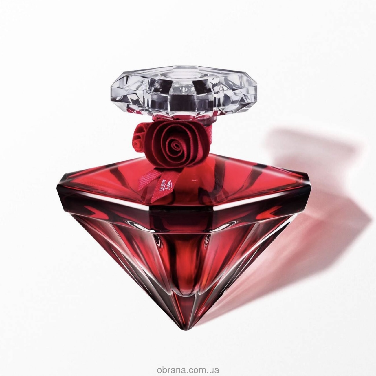 La Nuit Tresor Rouge Drama Lancome 2026 image 0