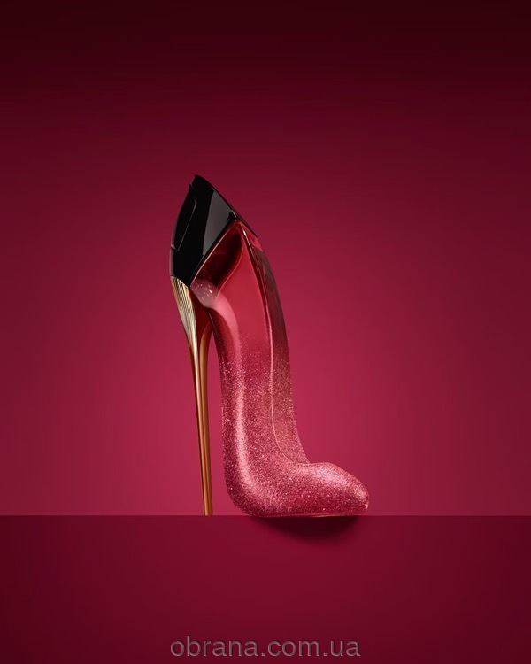 Very Good Girl Glam Carolina Herrera